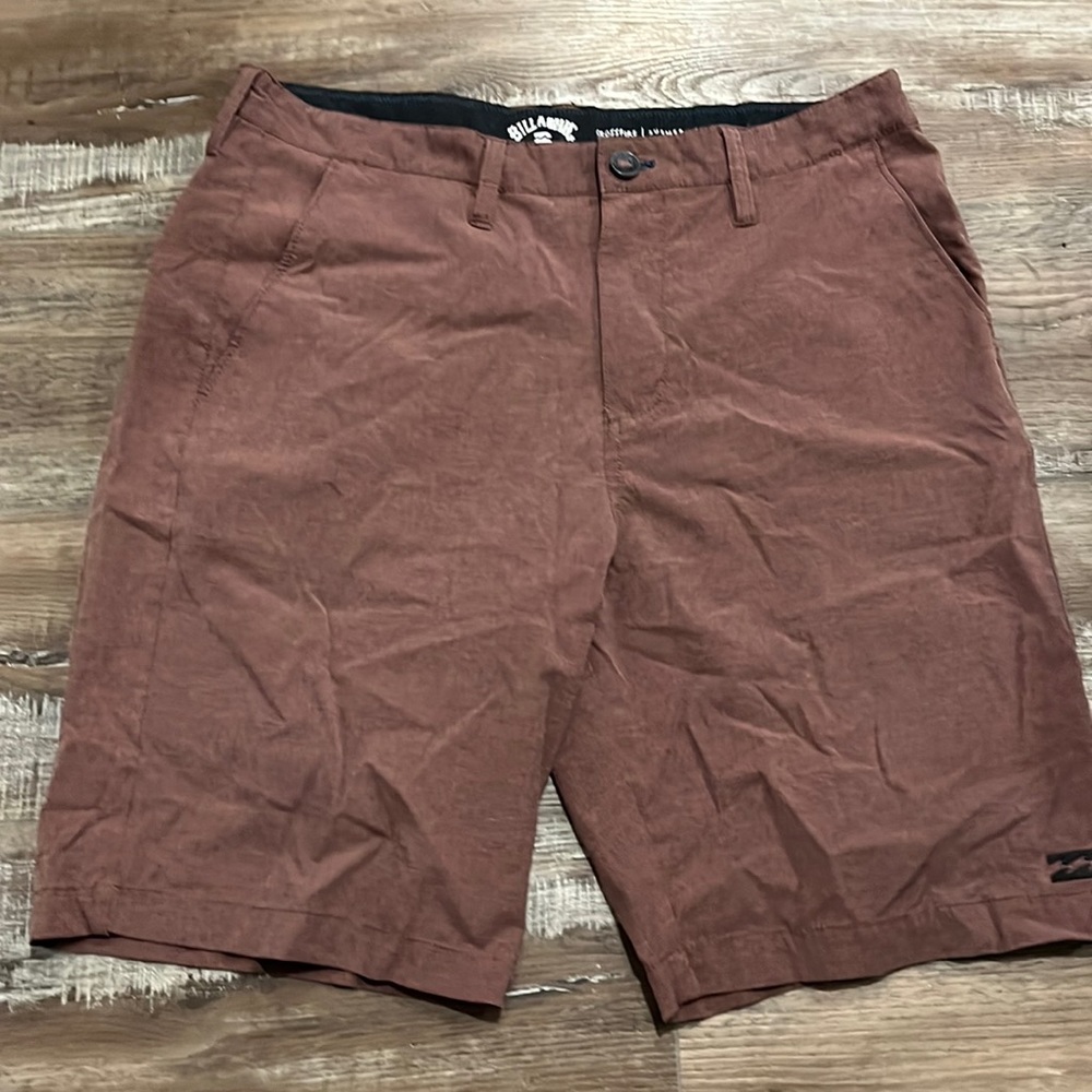 Billabong quick dry shorts